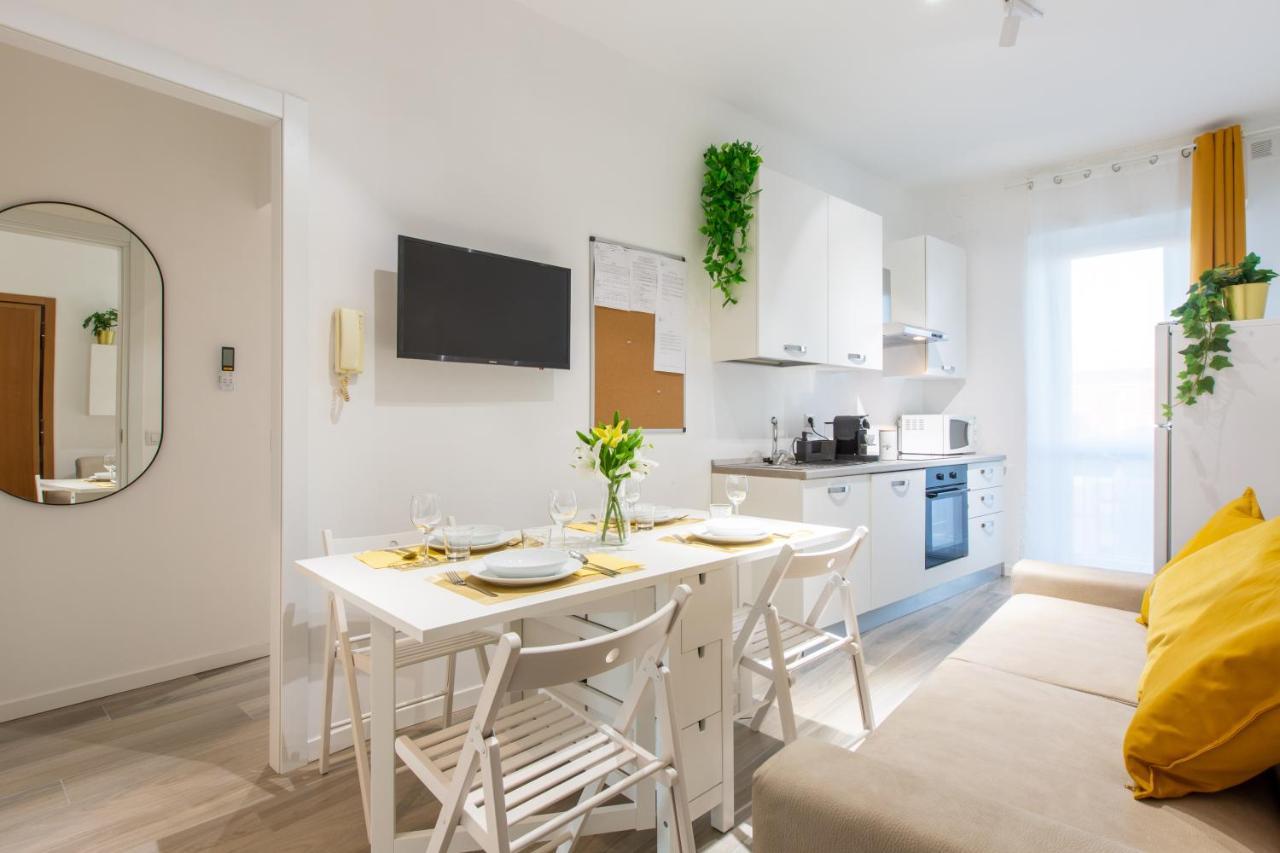 Milano City Apartments - Stylish House Free Wifi-Parking-Airport Exterior foto