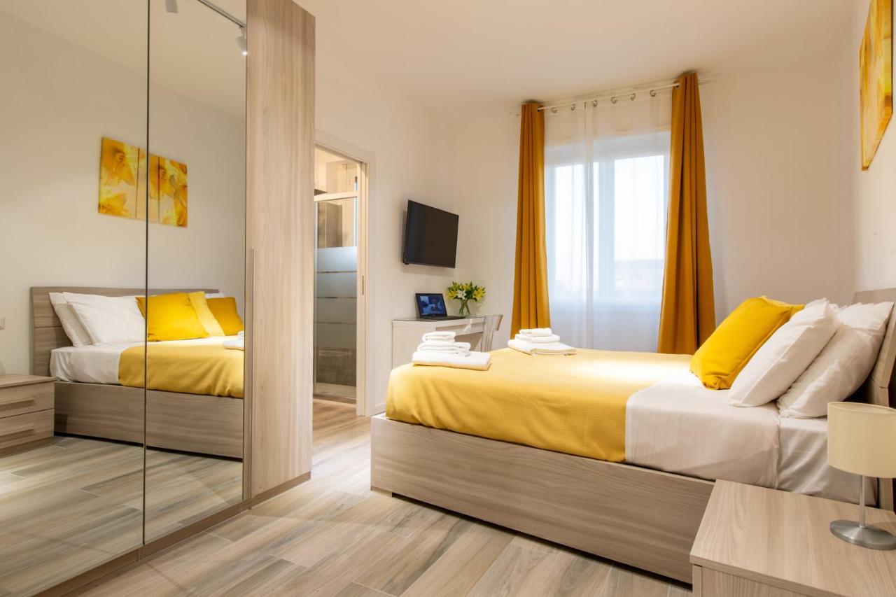 Milano City Apartments - Stylish House Free Wifi-Parking-Airport Exterior foto